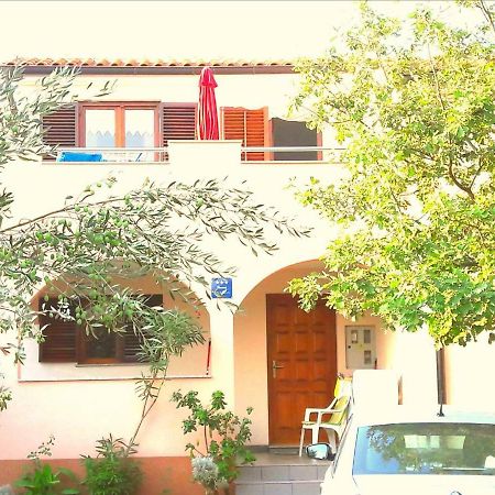Apartmani Mia Ližnjan Dış mekan fotoğraf