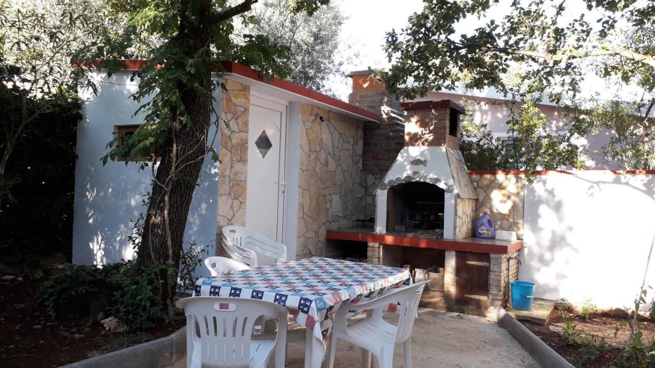 Apartmani Mia Ližnjan Dış mekan fotoğraf