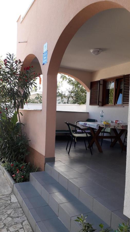 Apartmani Mia Ližnjan Dış mekan fotoğraf