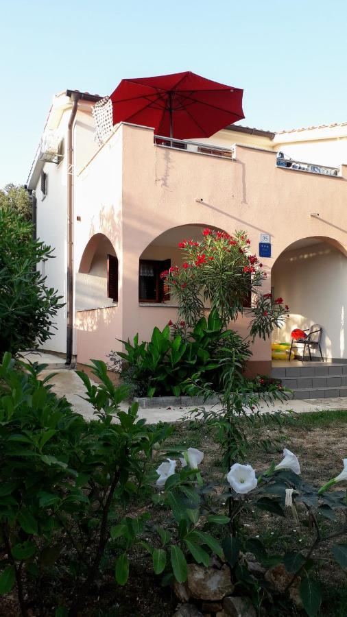 Apartmani Mia Ližnjan Dış mekan fotoğraf