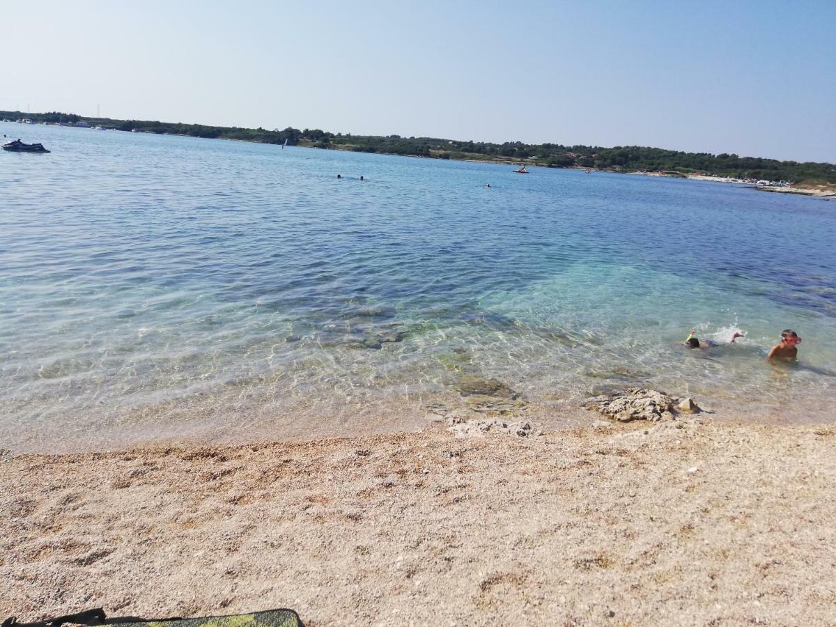 Apartmani Mia Ližnjan Dış mekan fotoğraf
