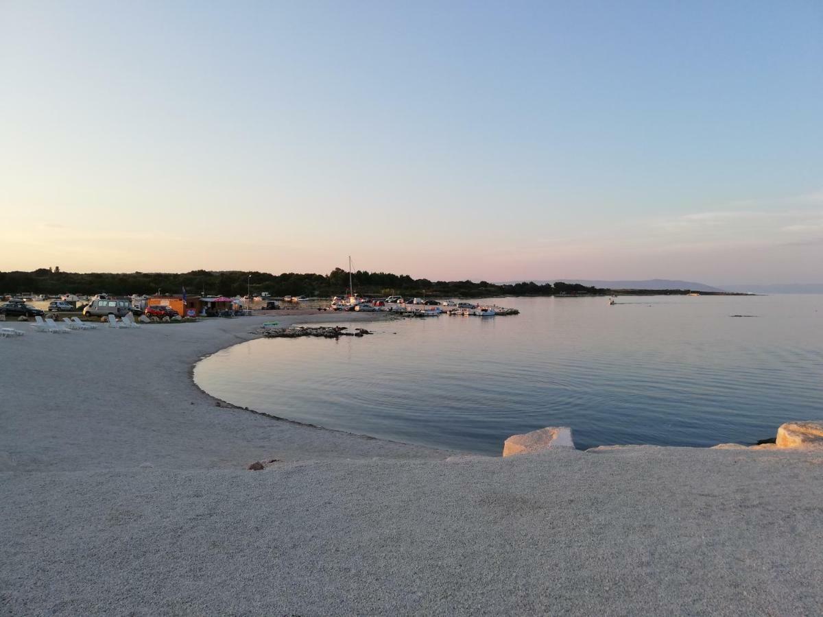 Apartmani Mia Ližnjan Dış mekan fotoğraf