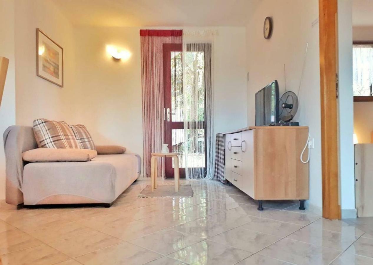 Apartmani Mia Ližnjan Dış mekan fotoğraf